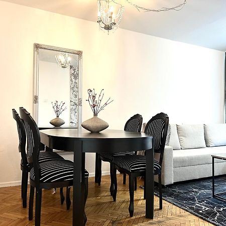 Wita Stwosza Apartment - Self Check-In 20H Вроцлав Екстериор снимка
